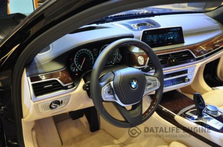 "Improtex Motors” şirkəti öz sərgi-satış salonunda tam yeni 7-ci seriya BMW avtomobilinin təqdimatını keçirib